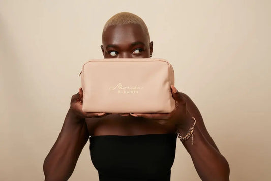 Cosmetic Clutch | Monikablunderbeauty.com