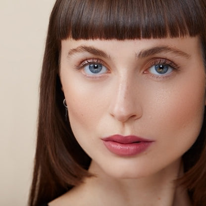 Kissen Lush Lipstick Crayon | Monikablunderbeauty.com