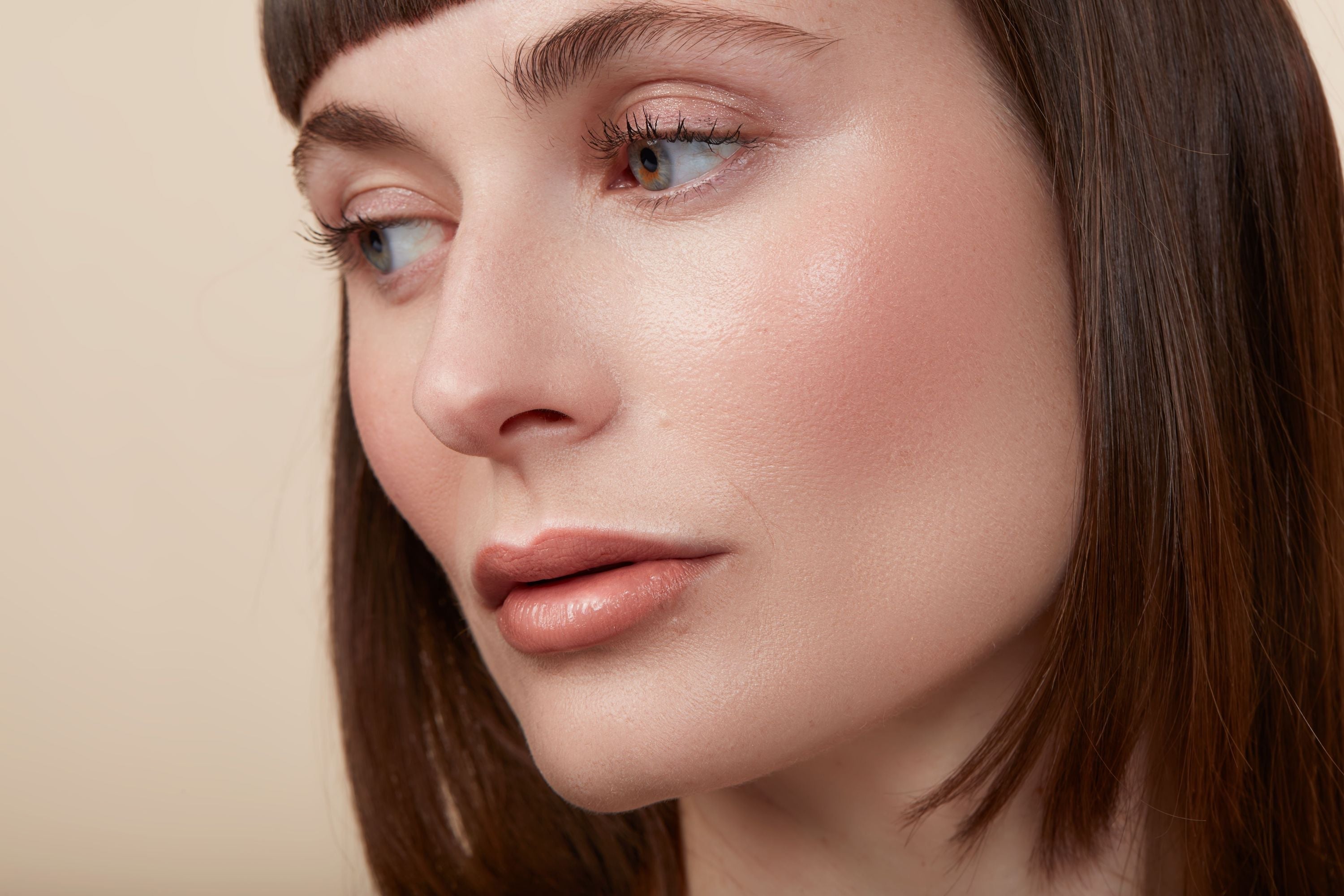 Kissen Lush Lipstick Crayon - Marlene | Monikablunderbeauty.com